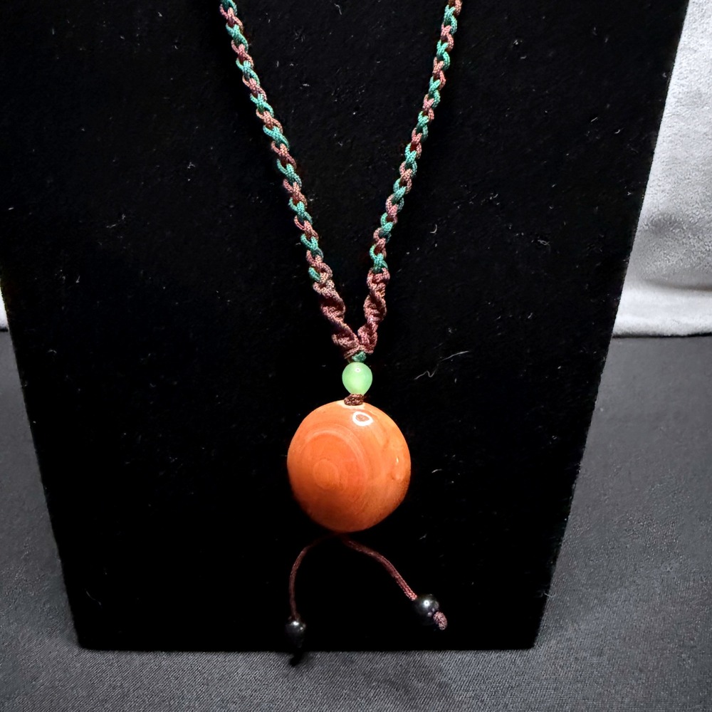 Stone Pendant Necklace Unisex OS Orange Brown Braided Cord‎ Agate